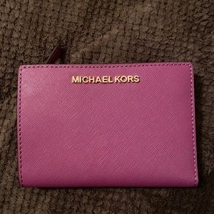 Michael Kors bifold with unique style!!